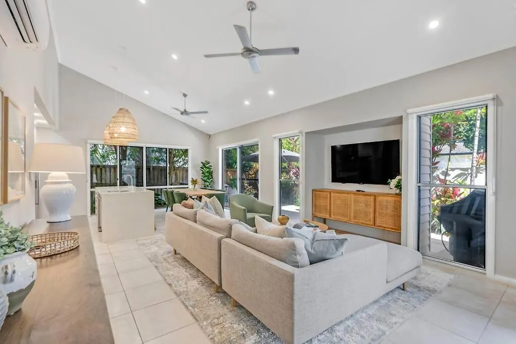 Cove House - Coastal Convenience By The Pool Villa Palm Cove 0*,
